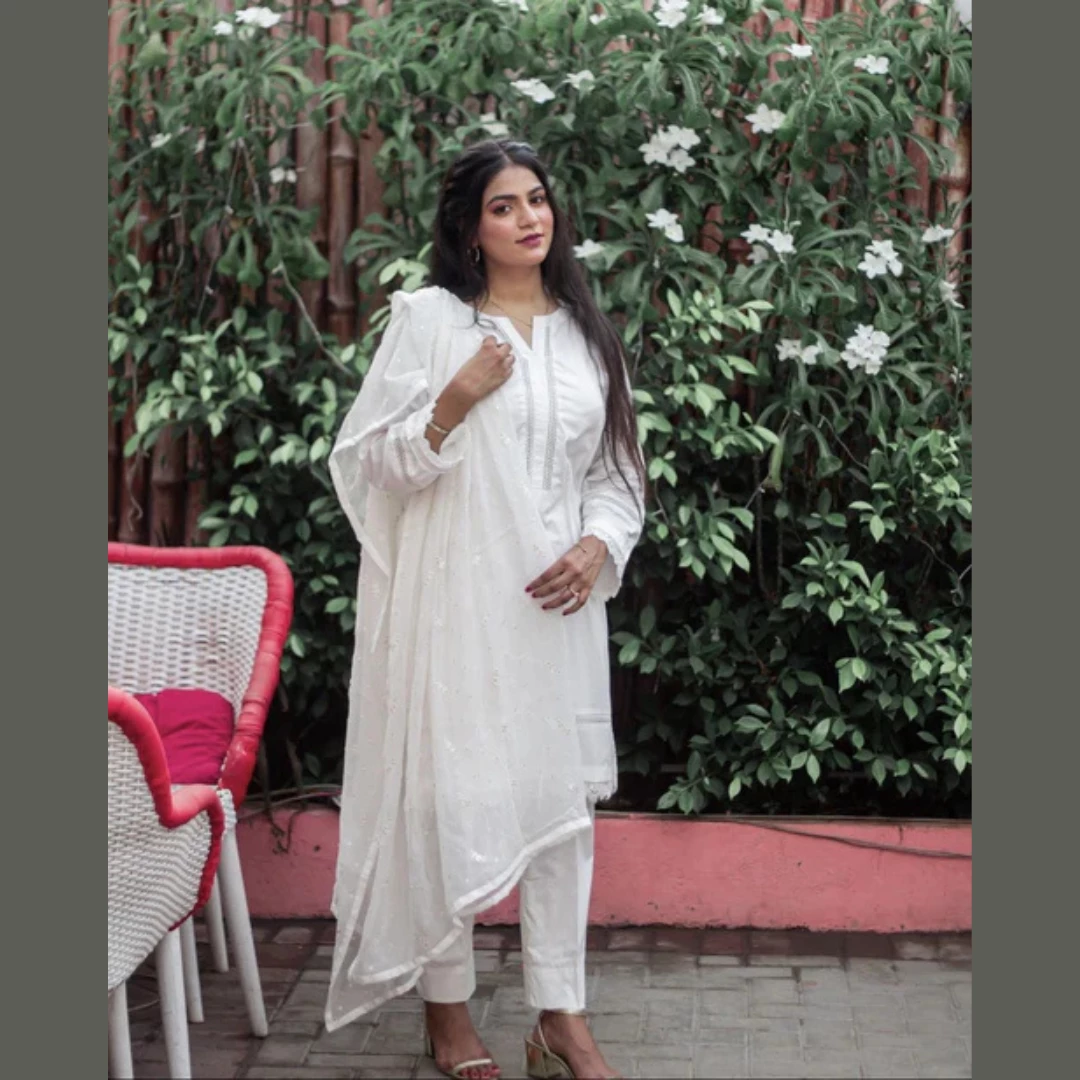 White Classic Three-Piece Suit